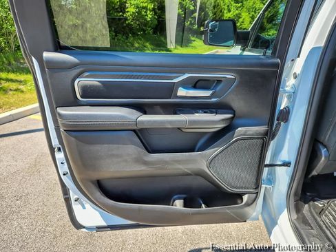 Used 2025 RAM 1500 Big Horn AWD/4WD image 24