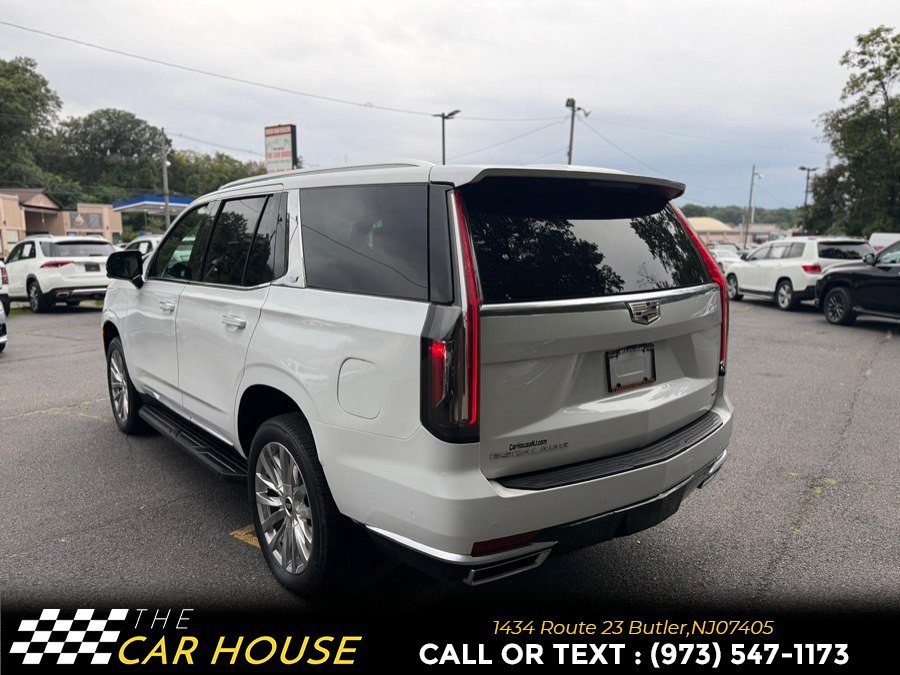 Used 2024 Cadillac Escalade Premium Luxury RWD image 5