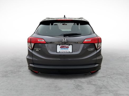 Used 2019 Honda HR-V Sport image 5
