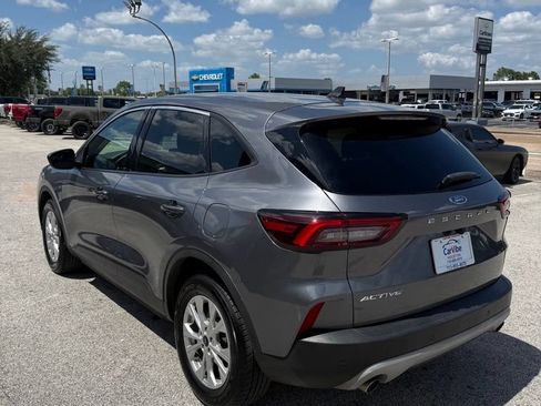 Used 2023 Ford Escape Active FWD image 5