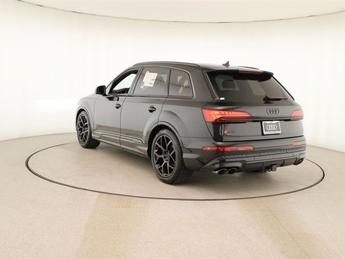 New 2026 Audi SQ7 Premium Plus image 4