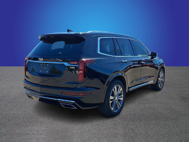 Used 2021 Cadillac XT6 Premium Luxury FWD image 4