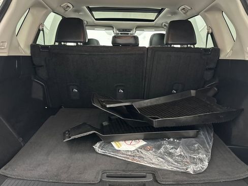 Certified 2023 Nissan Rogue SV w/ SV Premium Package AWD/4WD image 13