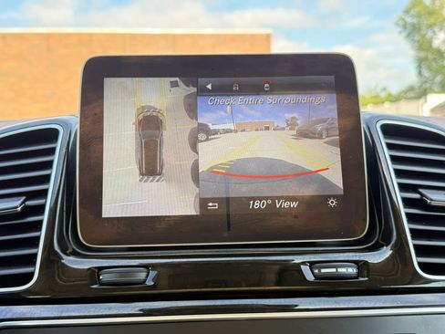 Used 2019 Mercedes-Benz GLS 450 4MATIC image 39