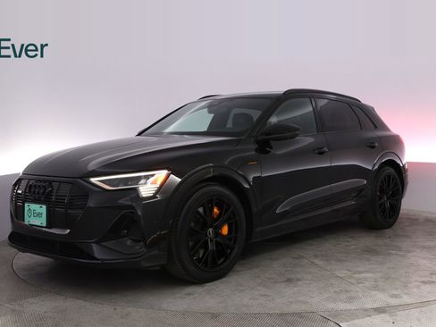 Used 2023 Audi e-tron Chronos w/ Chronos Package AWD/4WD image 2