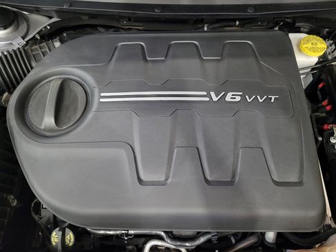 Used 2021 Jeep Cherokee Latitude Lux AWD/4WD image 30