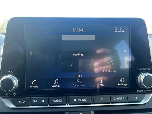 New 2025 Nissan Altima 2.5 SR image 16