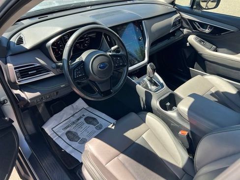 Used 2024 Subaru Outback Onyx Edition AWD/4WD image 17
