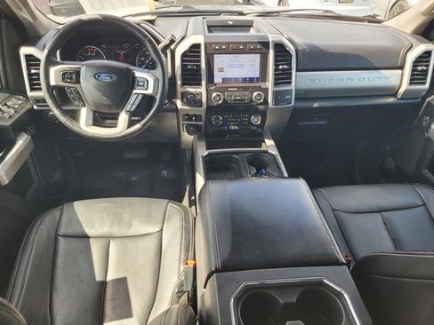 Used 2020 Ford F350 Lariat w/ Lariat Ultimate Package AWD/4WD image 16