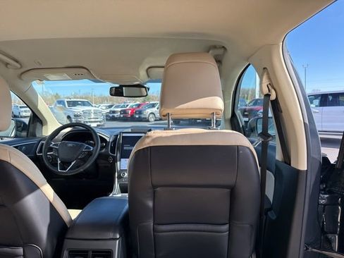 Used 2024 Ford Edge SEL w/ Convenience Package image 32