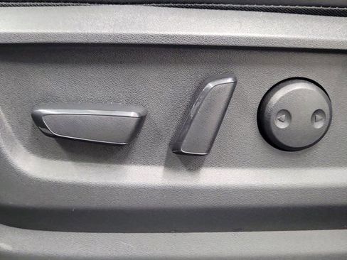 Used 2025 Nissan Armada SL image 23