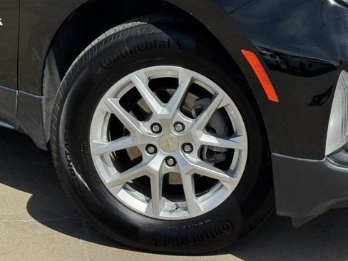 Used 2022 Chevrolet Equinox LT image 35