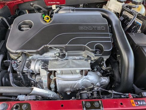 Used 2024 Chevrolet Malibu LT image 36