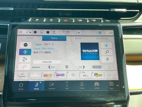 Used 2022 Jeep Grand Cherokee Summit AWD/4WD image 30