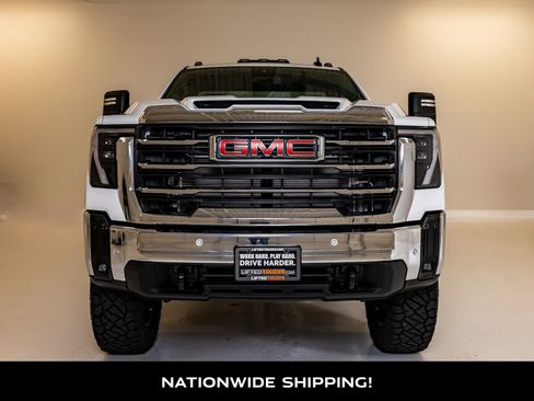 Used 2026 GMC Sierra 3500 SLE AWD/4WD image 4