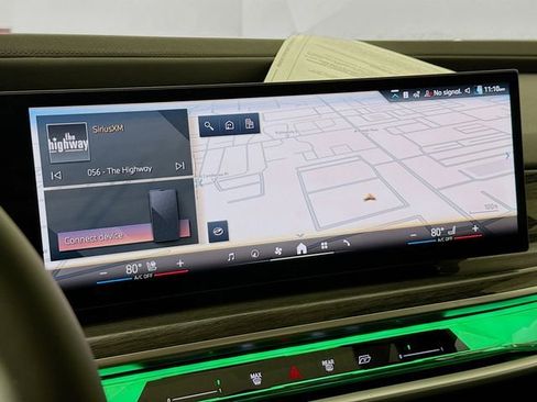 Used 2025 BMW 760i xDrive image 15