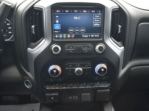 Used 2021 GMC Sierra 1500 Elevation w/ Preferred Package image 16