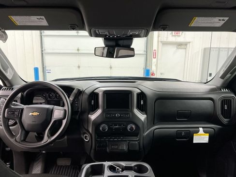 Used 2024 Chevrolet Silverado 1500 Custom AWD/4WD image 10