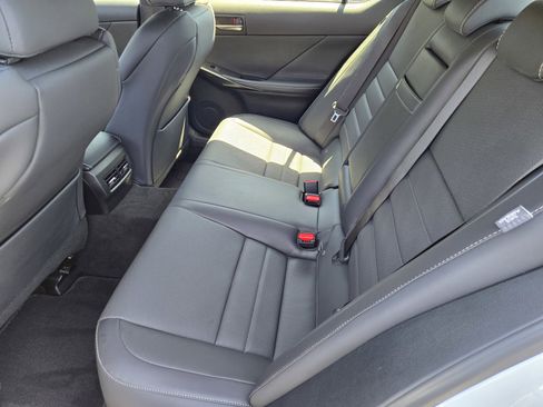 Used 2024 Lexus IS 350 F Sport RWD image 12