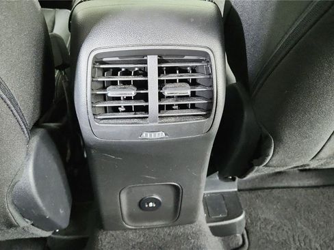 Used 2024 Ford Escape Active AWD/4WD image 14