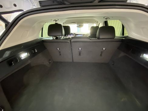 Used 2023 Buick Envision Essence image 29