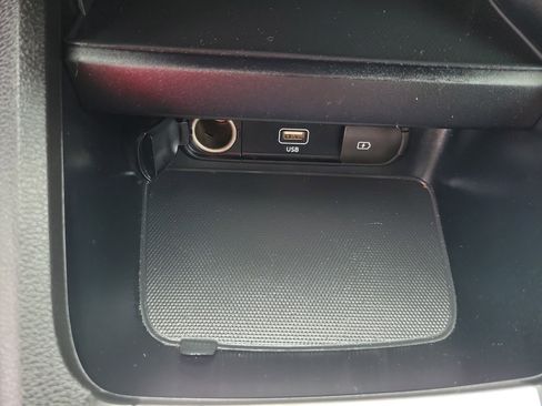 Used 2024 Kia Forte LXS FWD image 28