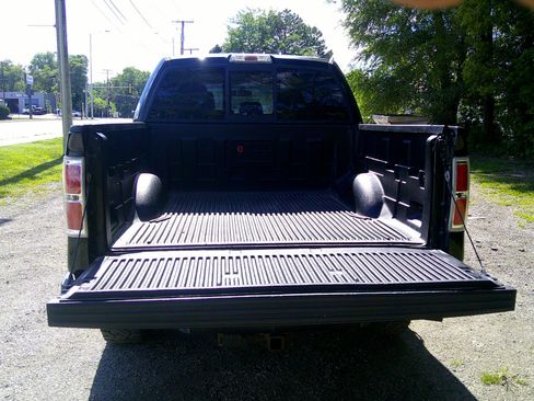 Used 2013 Ford F150 Lariat w/ Lariat Chrome Pkg image 11