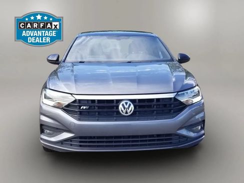 Used 2019 Volkswagen Jetta R-Line FWD image 2