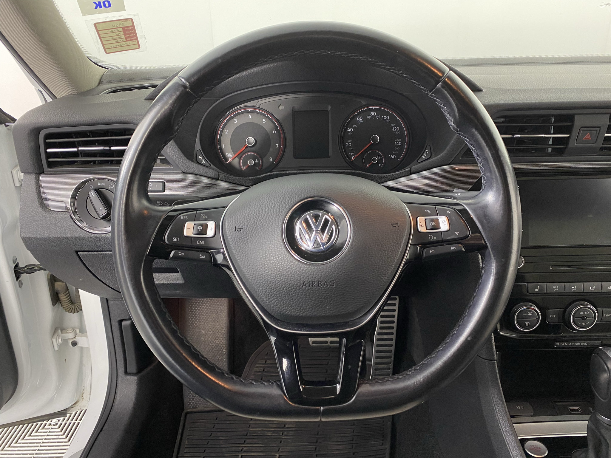 Used 2020 Volkswagen Passat 2.0T R-Line FWD image 23