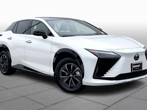 New 2026 Lexus RZ 450e AWD image 2