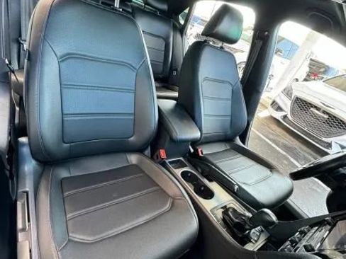 Used 2021 Volkswagen Passat 2.0T R-Line w/ Luggage Net & Mats Package image 24