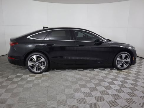 New 2025 Audi A6 e-tron Premium Plus image 4