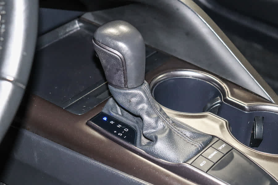 Certified 2024 Toyota Camry SE FWD image 21