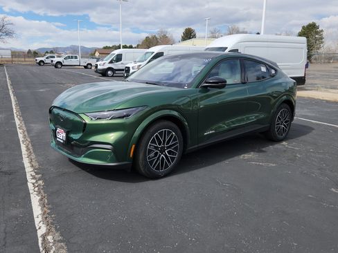 New 2026 Ford Mustang Mach-E Premium image 3