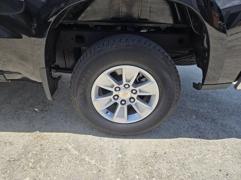 Used 2026 Chevrolet Silverado 1500 LT RWD image 29