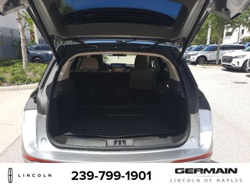 Used 2023 Lincoln Corsair AWD w/ Equipment Group 101A image 9