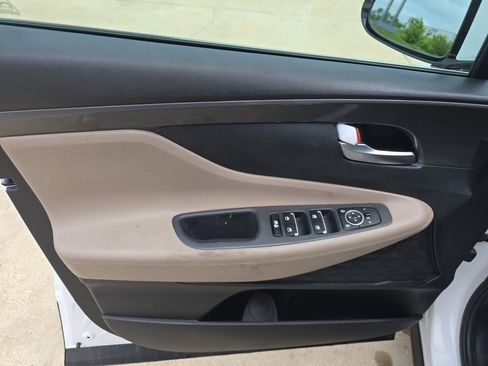 Used 2023 Hyundai Santa Fe SEL FWD image 18