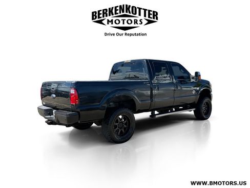 Used 2016 Ford F350 Lariat w/ Lariat Ultimate Package AWD/4WD image 3