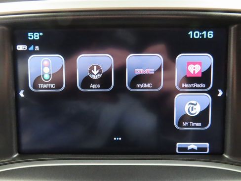 Used 2018 GMC Sierra 1500 SLT w/ SLT Premium Package image 17