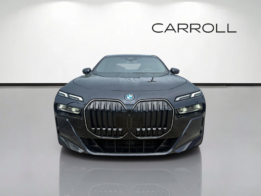 Used 2025 BMW i7 eDrive50 w/ M Sport Package RWD image 8