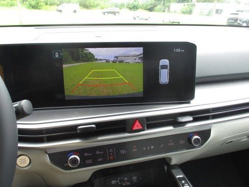 New 2025 Kia Sorento S image 20