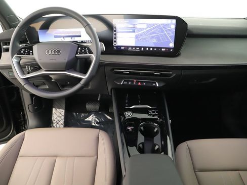 New 2026 Audi Q3 quattro 2.0T AWD/4WD image 18