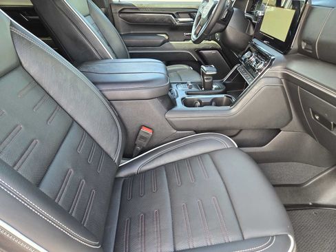 Used 2024 GMC Sierra 1500 AT4X AWD/4WD image 14