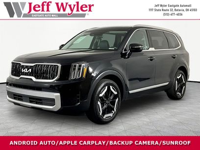 Used 2024 Kia Telluride EX w/ EX Captain's Chair Package