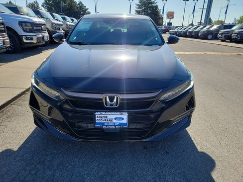Used 2019 Honda Accord Touring image 7