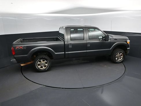 Used 2016 Ford F250 XL w/ XL Appearance Package AWD/4WD image 35