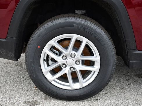 New 2026 Jeep Grand Cherokee L 4WD image 7