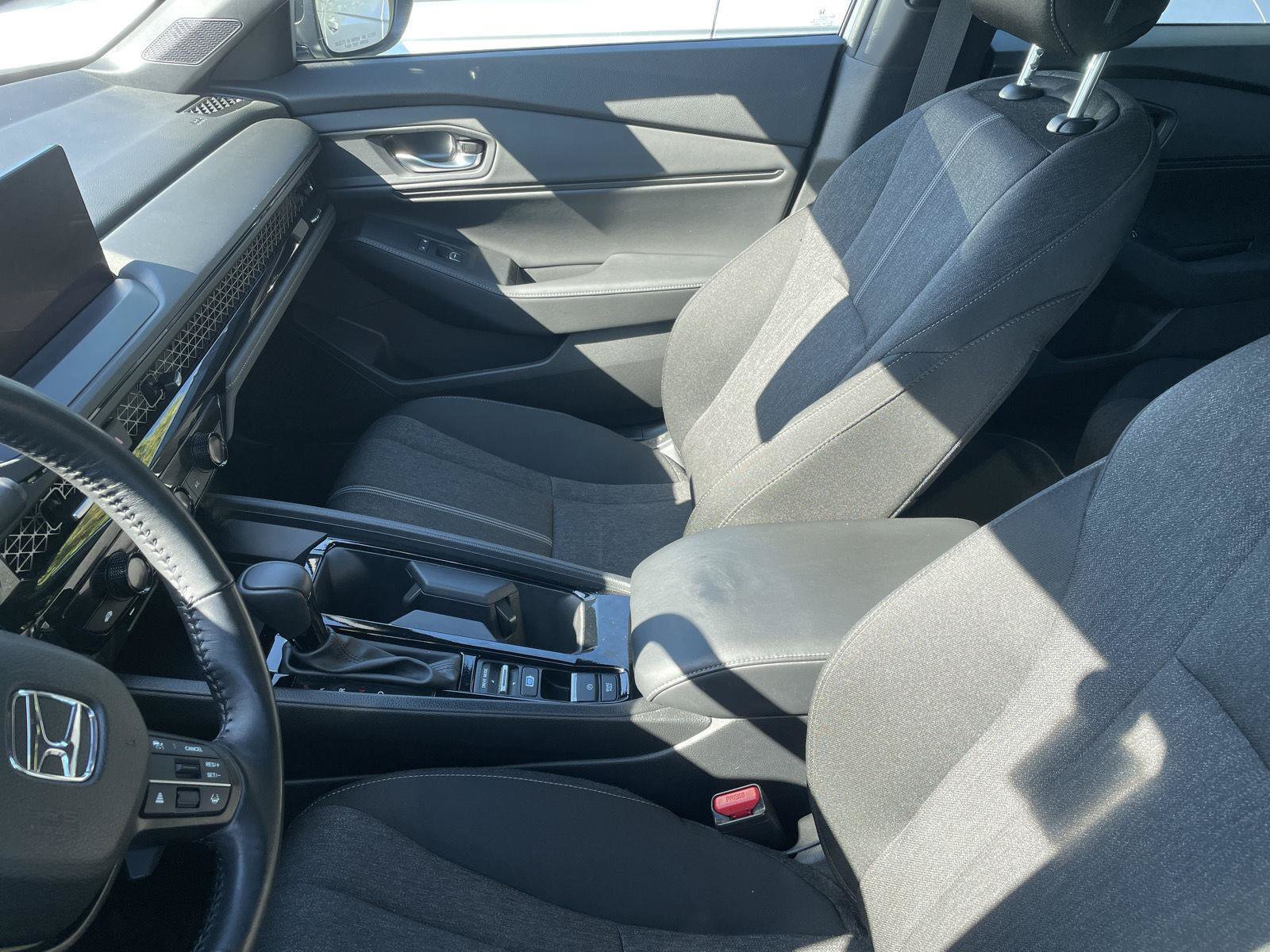 Used 2024 Honda Accord Sport image 4