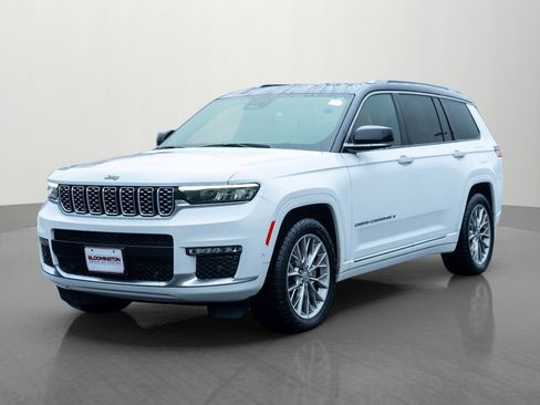 Used 2022 Jeep Grand Cherokee L Summit w/ Luxury Tech Group V image 3