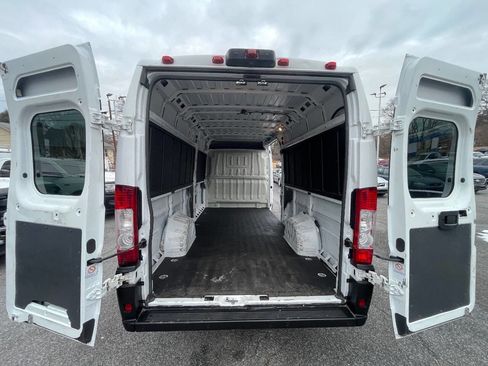 Used 2022 RAM ProMaster 3500 w/ Premium Convenience Group image 33